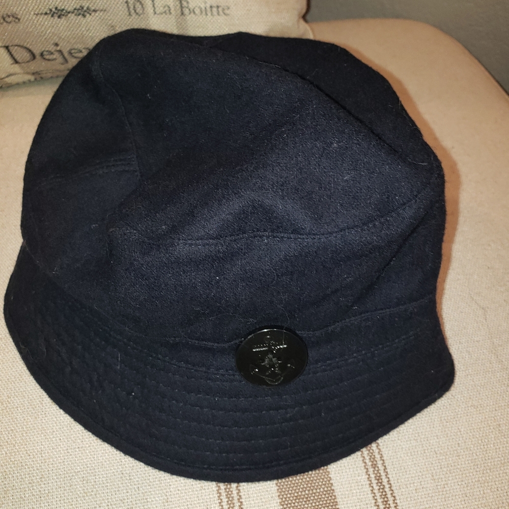 Ladies hat NWOT